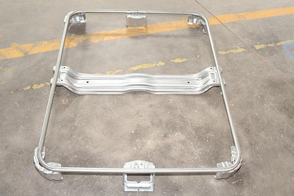 دستگاه جوشکاری قفس الکتریکی IBC 50 هرتز کنترل PLC 225KVA 12